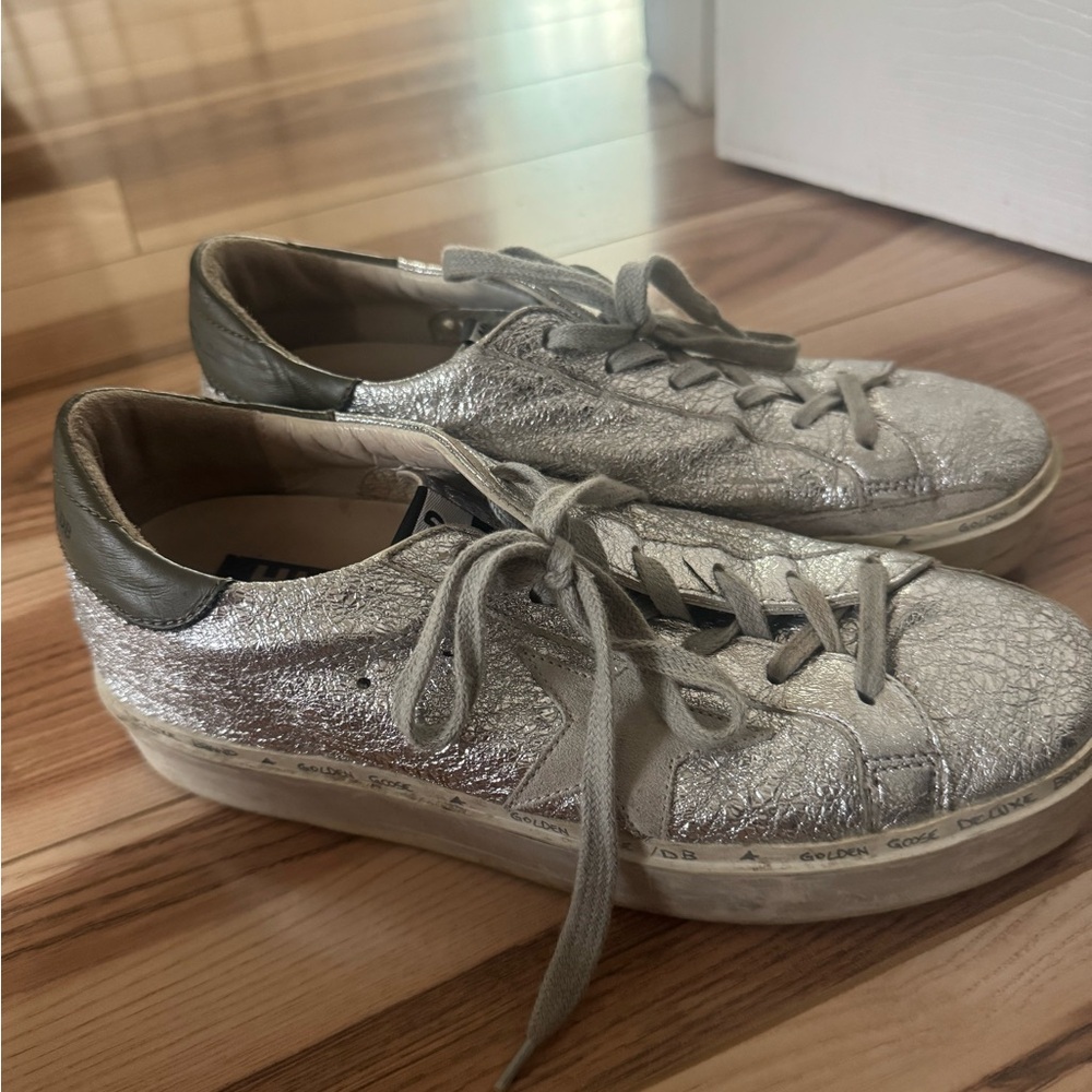 Golden Goode Hi-Star Sneakers